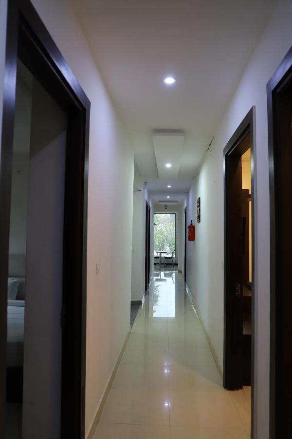Hotel Dream Comfort Агра Екстериор снимка